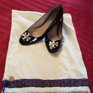 Tory Burch Raleigh patent leather pumps